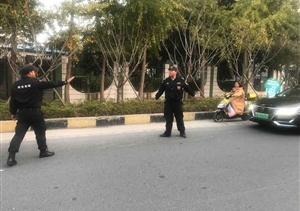 交通事故堵交通，特保積極來疏通 --惠南市容快速協(xié)助處理交通事故